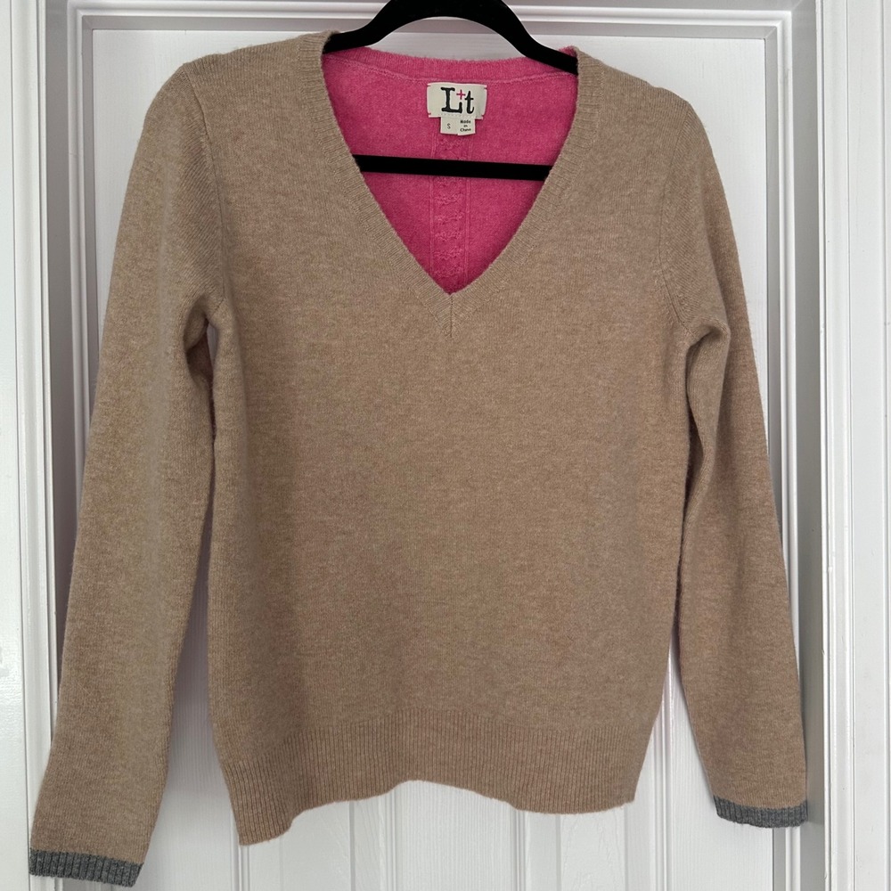 Label + Thread Wool Cashmere V-neck Colorblock Sweater Tan Pink Size‎ Small - Picture 5 of 13